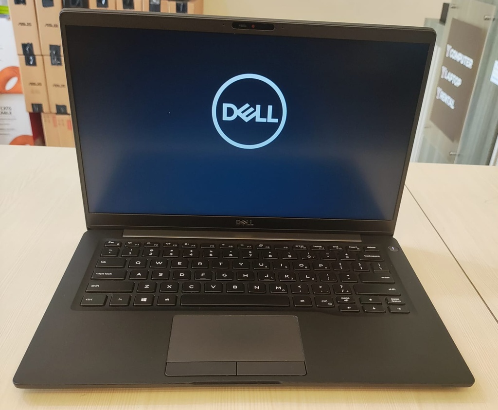 Dell 7400 Core i7 Gen 8 16/256